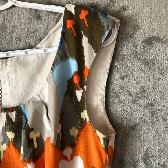 Maggie London Women Dress Size 4 Scoop Neck Sleeveless Artsy Zipper Fitted - Picture 5 of 14